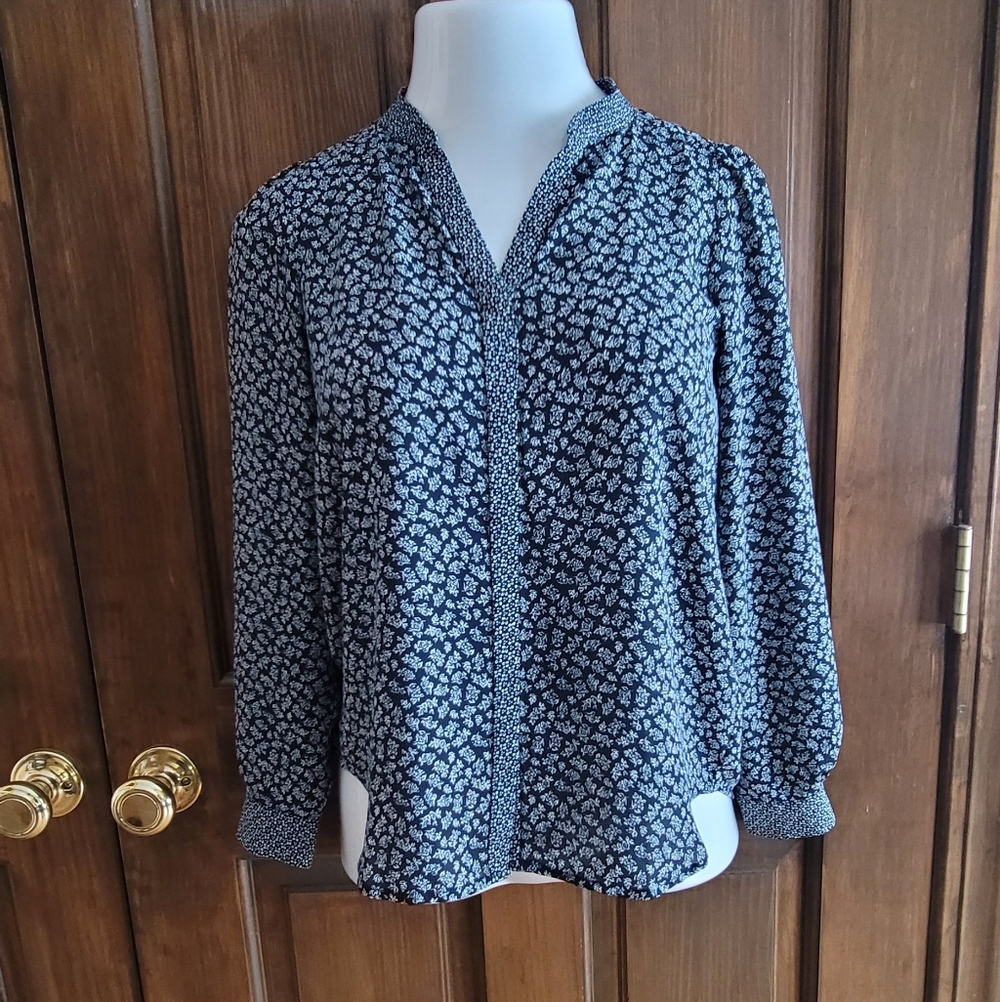 LOFT Black and White Patterned Blouse